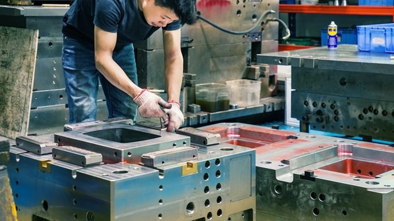 注塑模具和压铸模具的价格差到底藏在哪