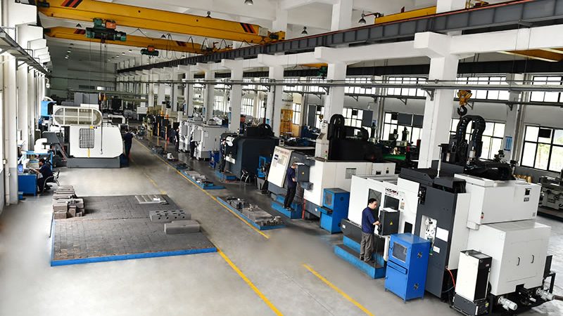 五金模具热处理：盐浴炉工艺解析与优势**