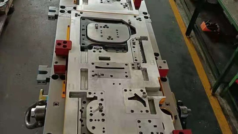 汽车注塑模具标准件清单：关键部件解析与选型要点